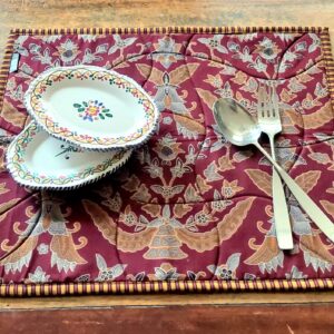 placemat batik rood
