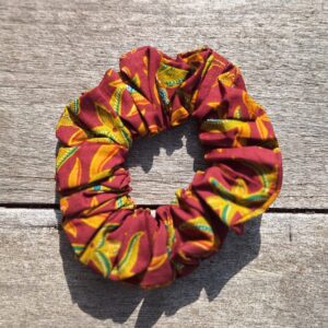 Scrunchy donkerrood