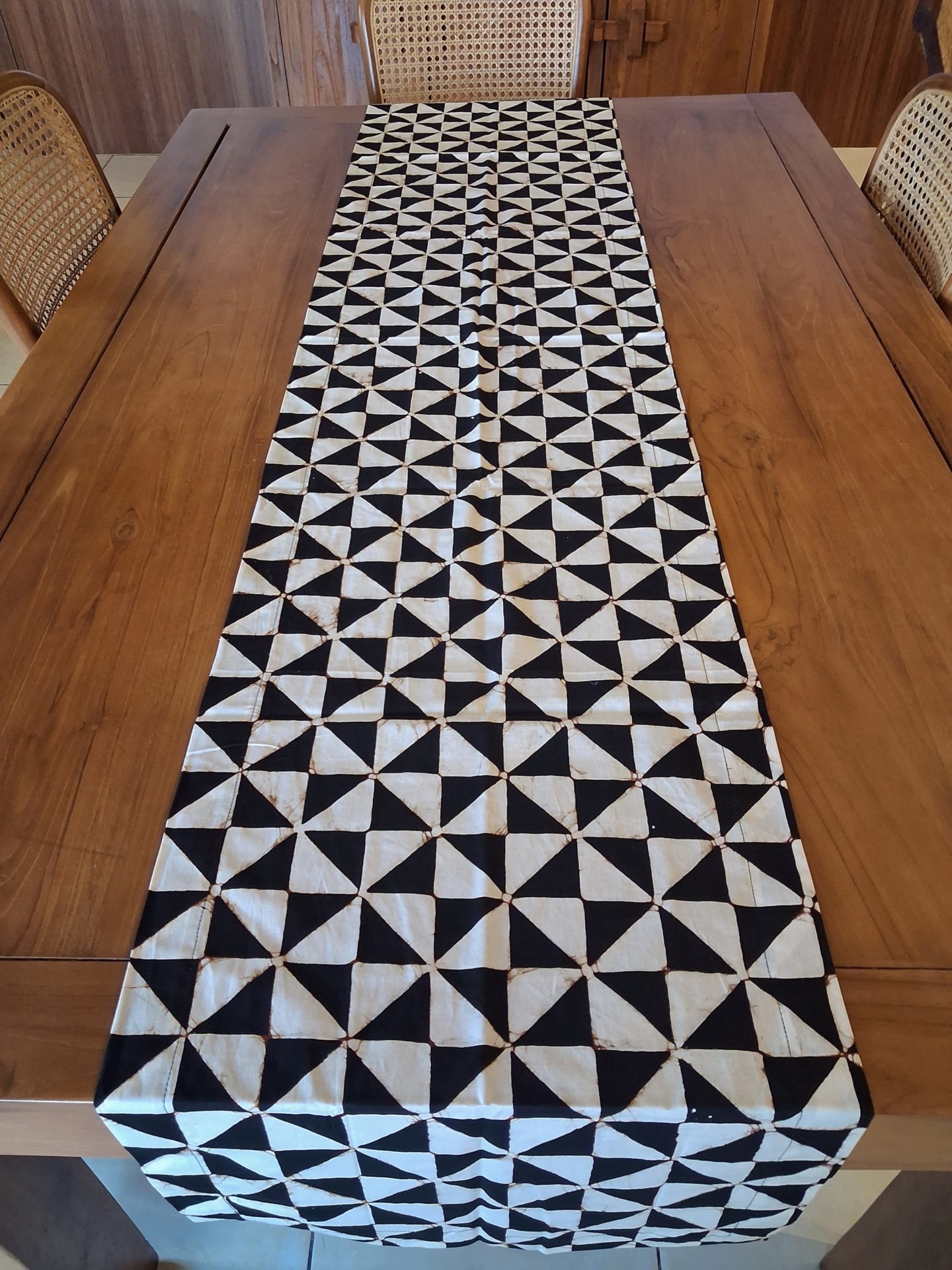tafelloper batik begrafenis uitvaart